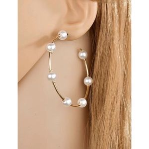 🔸Pearl Hoop Earrings 🔸